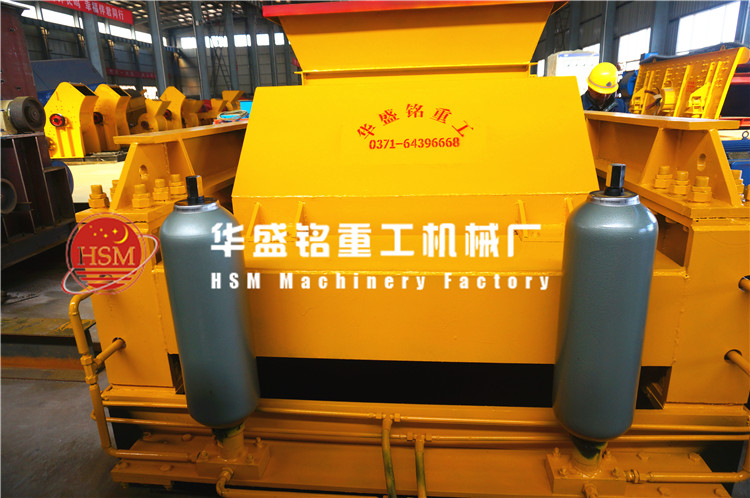 大型液压对辊破碎机