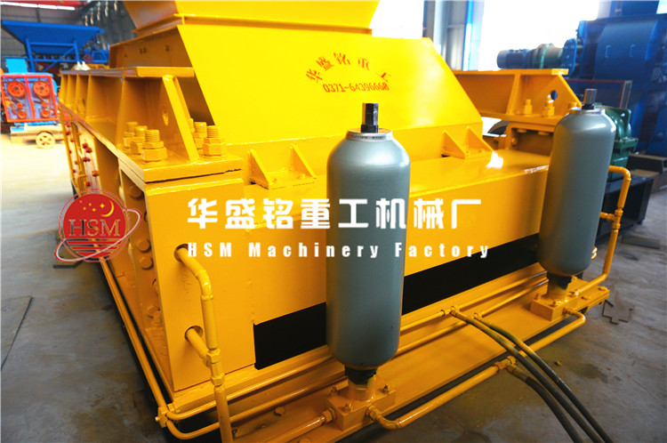大型液压对辊破碎机