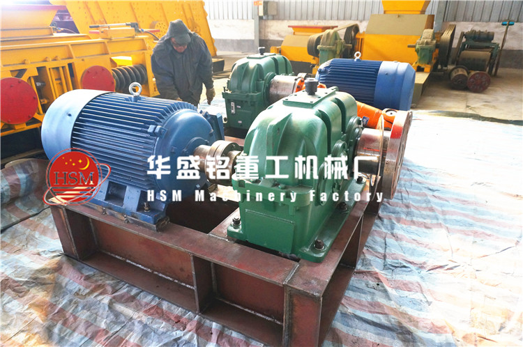 对辊破碎机发货图