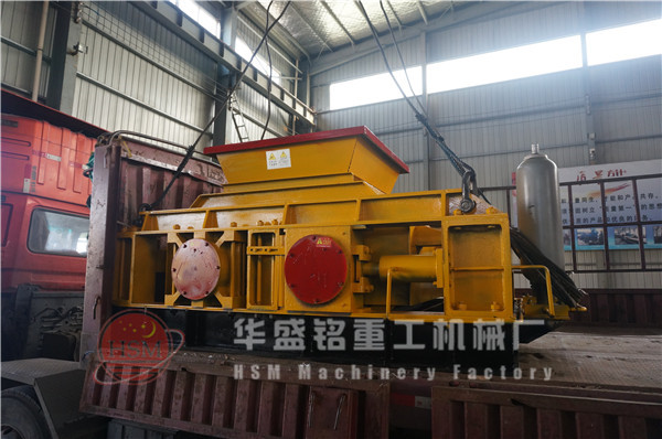 ֣���ĸ���������˫�ݹ�����������ȽϺ�