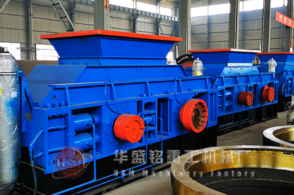 大型对辊破碎机图片